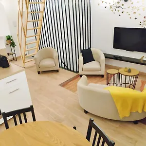 Grand Lumineux Au Calme, Centre Historique Appartement