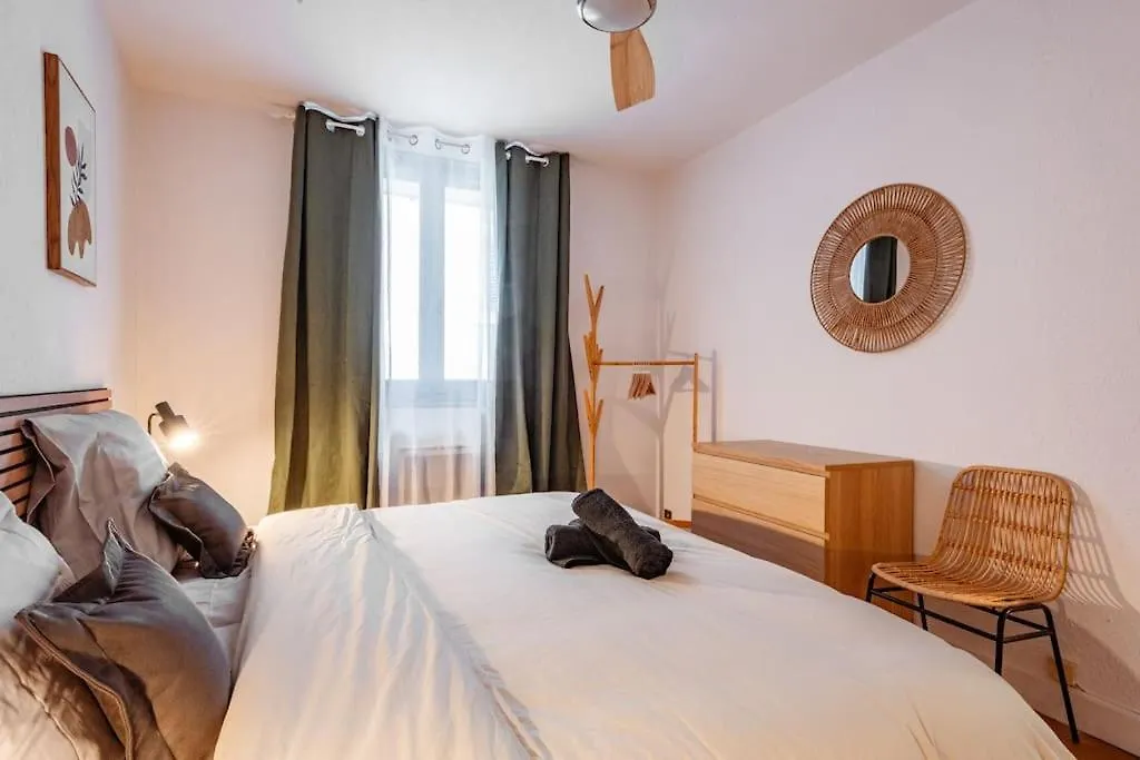 Coeur Du Ventoux Carpentras Bel Appart 6 Places Apartment
